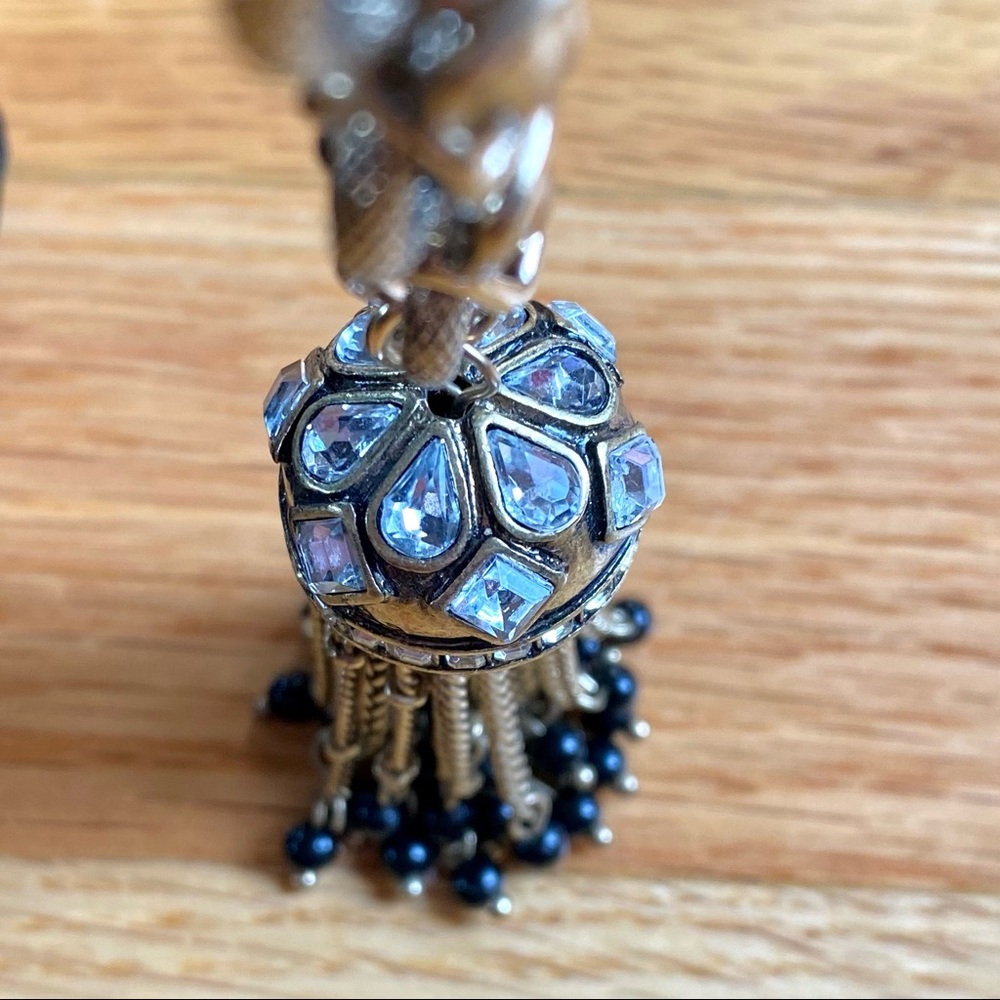 Unique Tassel Bracelet - Picture 3 of 6